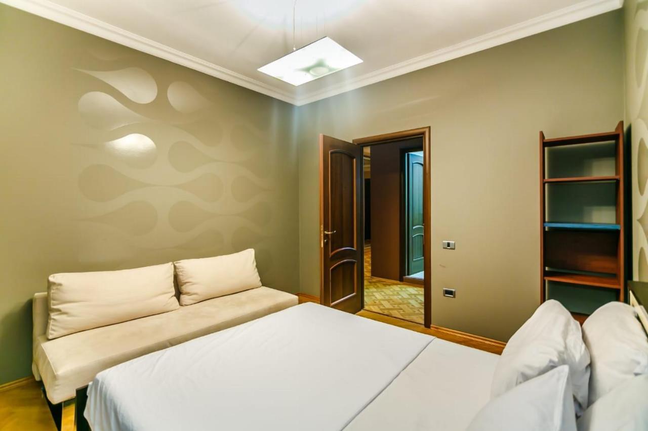 Vip Apartment Number One バクー エクステリア 写真