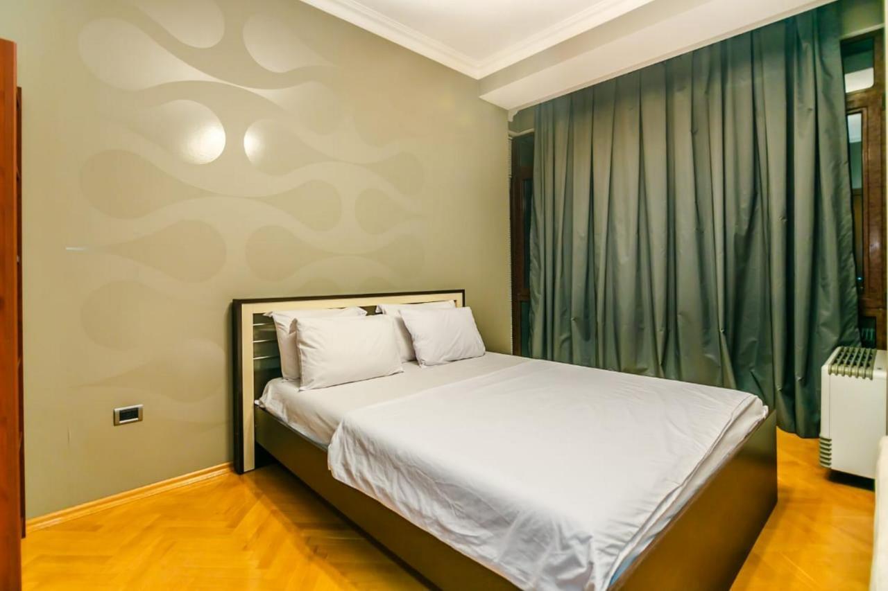 Vip Apartment Number One バクー エクステリア 写真